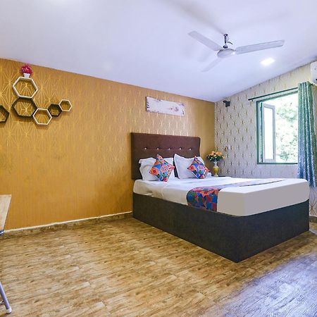 Fabhotel Rj 18 Beach Resort - Nr Baga Beach 外观 照片