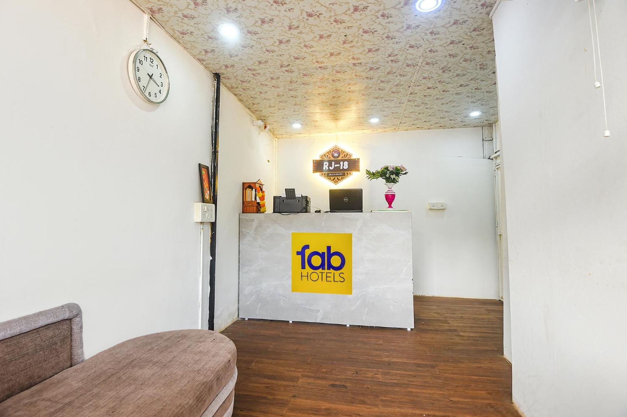 Fabhotel Rj 18 Beach Resort - Nr Baga Beach 外观 照片