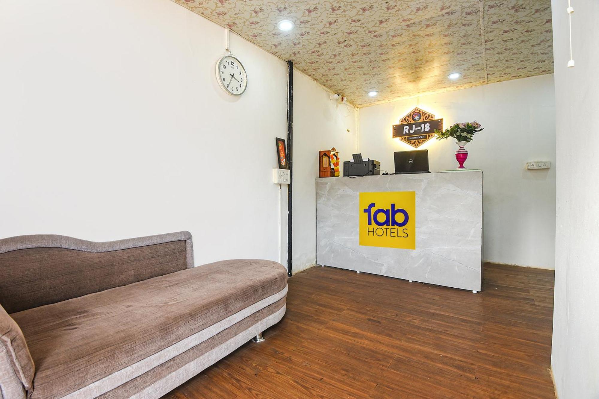 Fabhotel Rj 18 Beach Resort - Nr Baga Beach 外观 照片