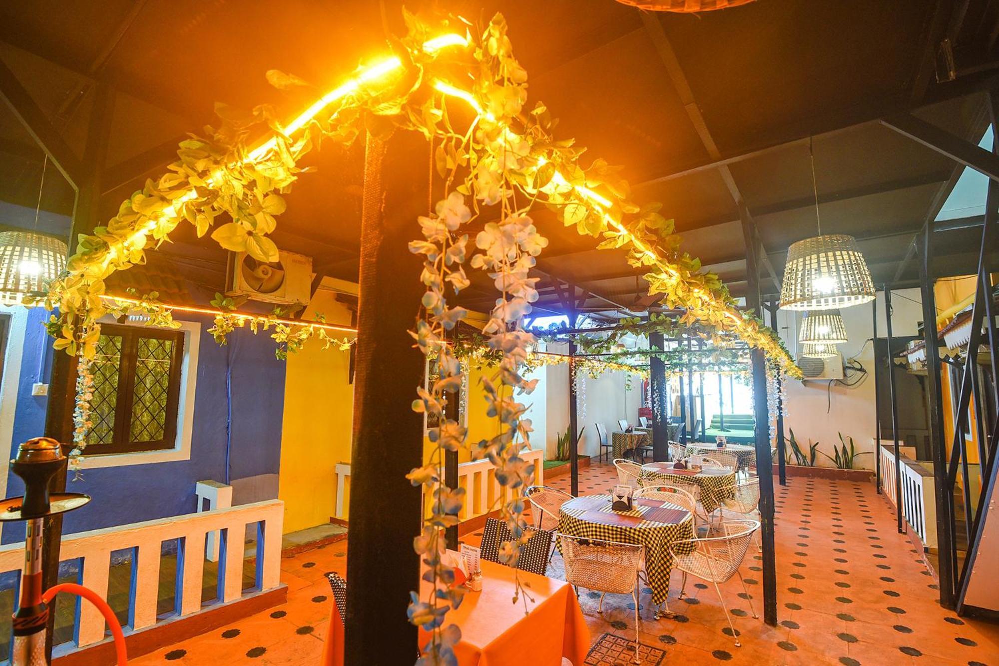 Fabhotel Rj 18 Beach Resort - Nr Baga Beach 外观 照片